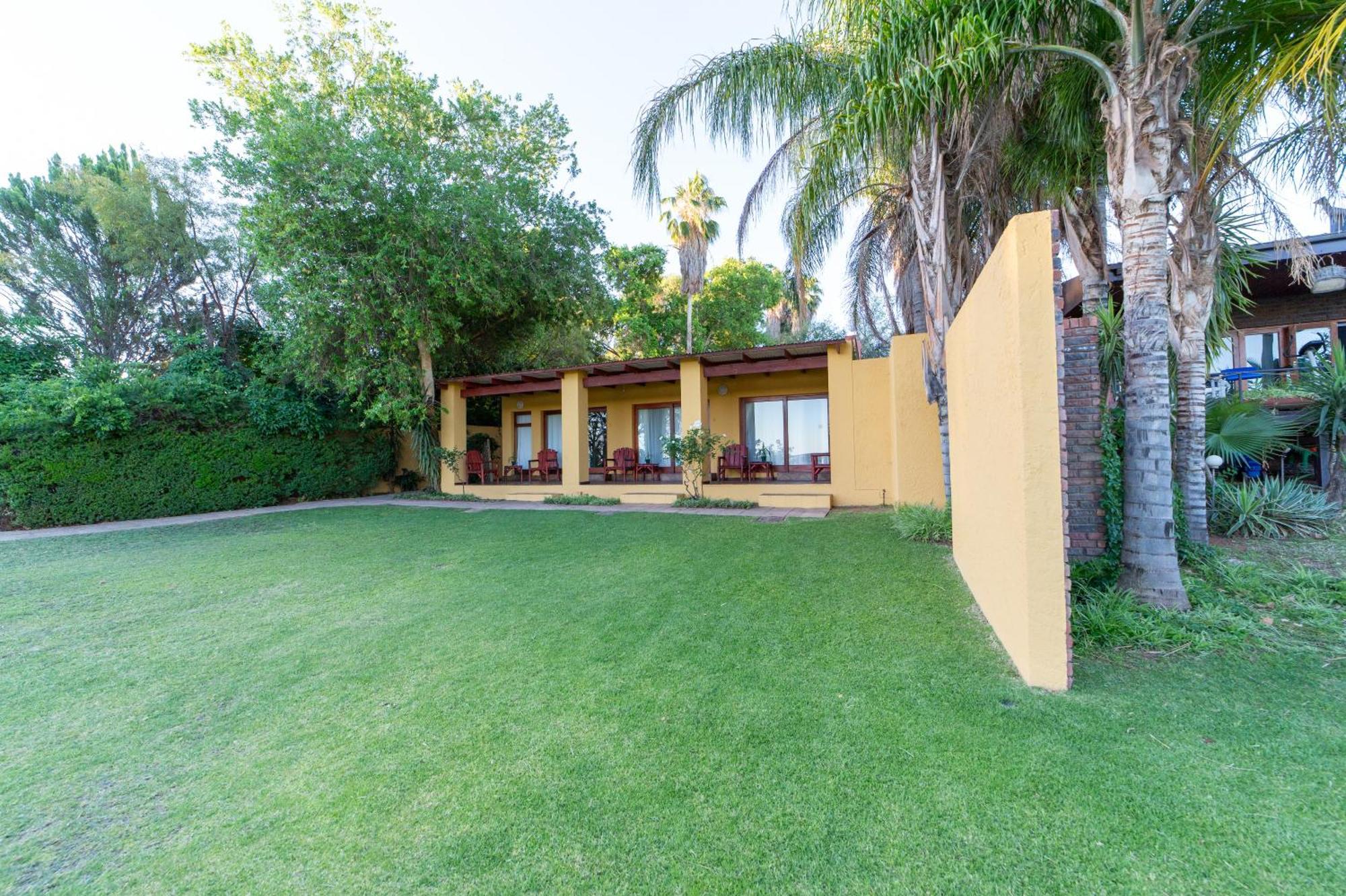 Sunriver Kalahari Lodge Riverside Stay In Upington Chambre photo