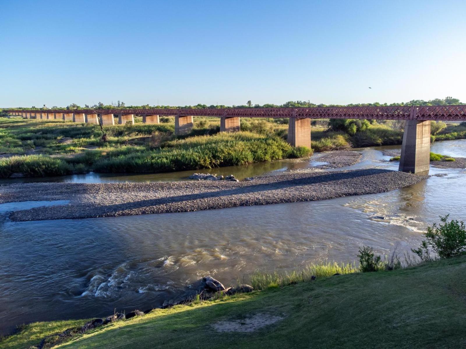 Sunriver Kalahari Lodge Riverside Stay In Upington Extérieur photo