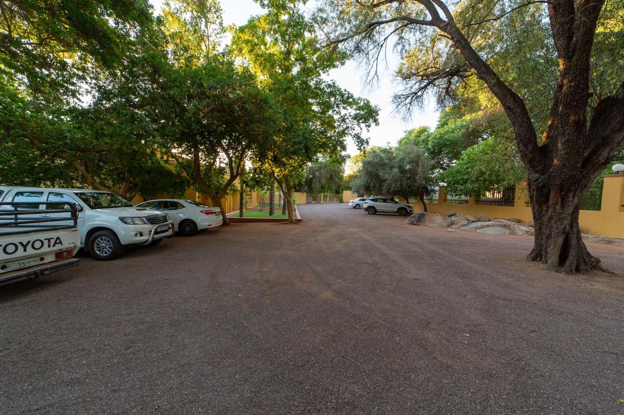 Sunriver Kalahari Lodge Riverside Stay In Upington Extérieur photo